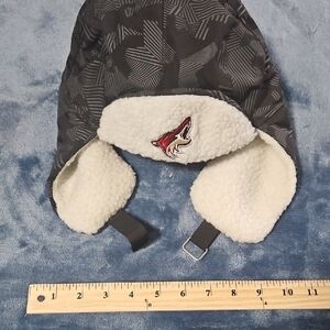 Fanatics Gray and White Trapper Hat with Cozy Ear Flaps. Arizona Coyotes